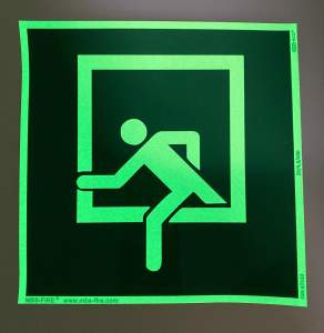 Preview: Fluchtfenster Rettungsfenster Notausstieg Aufkleber nachleuchtend 20x20cm